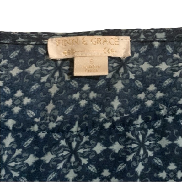 Finn & Grace Shirt - Picture 2 of 3